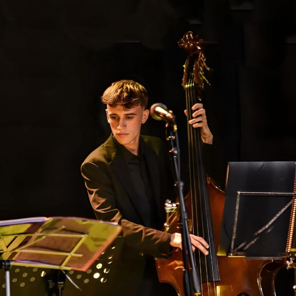 Eloi Peralta
