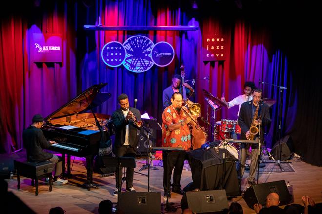Steve Turre Sextet