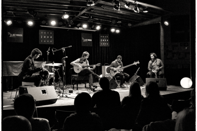 Pau Figueres Trio + Gianni Gagliardi