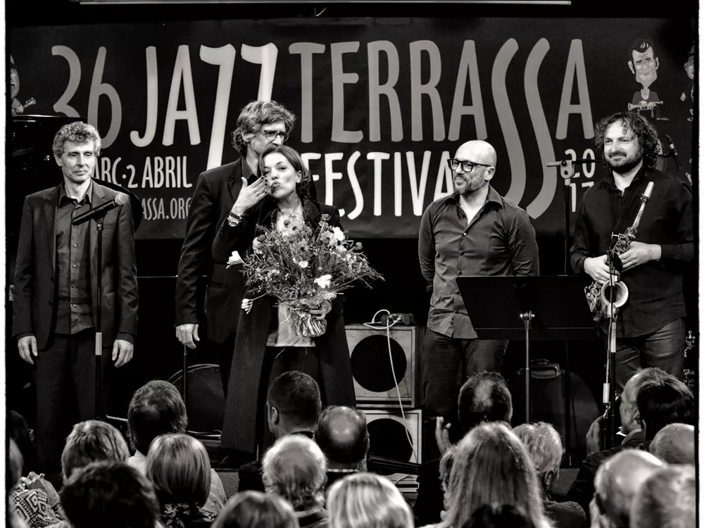 Laura Simó - Afterglow