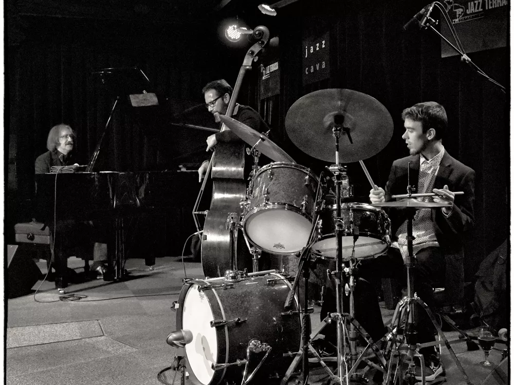 August Tharrats Trio