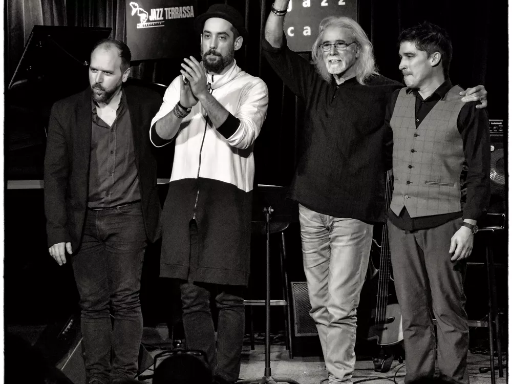 Carles Benavent Un, dos, tres + Raynald Colom