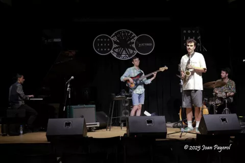 Oriol Ventura Grup feat. Joaquin Fuentes