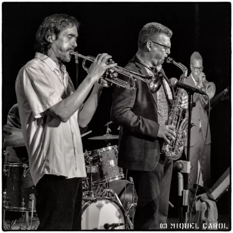 38 FJT En record a Roy Hargrove