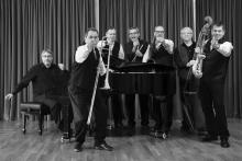 Barcelona Swing Flamingos