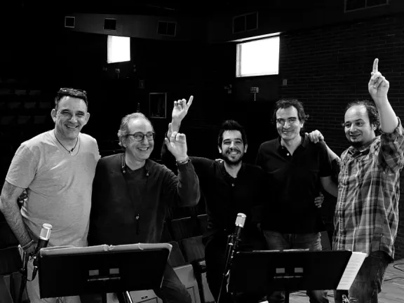 Afro Blue 25 Anys i Coda