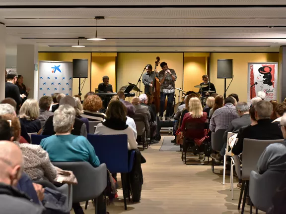 Caixa Bank Store 2018