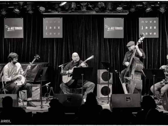 Xavi Garriga & Hat Trick