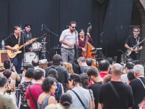 Victor Puertas & The Mellow Tones