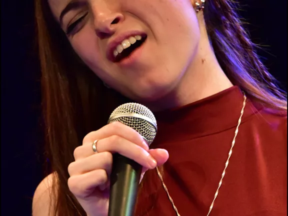 Elsa Hackett